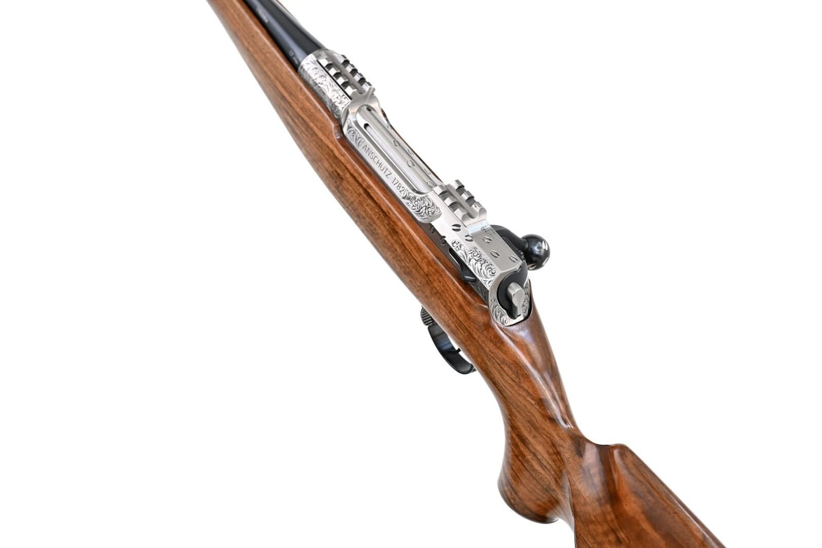 Karabin Anschutz 1782 D Mouflon - widok z góry na grawerowaną komorę zamkową i ergonomiczną kolbę z orzecha